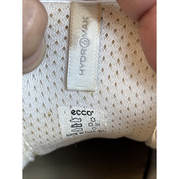 Ecco Woman’s Golf Shoes Size 7.5 (38) White W/ Gold Sides Rubber Spikes Leather - Picture 11 of 12